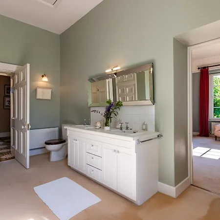 بيت للعطل Luxury Country Mansion In West Cork باندون