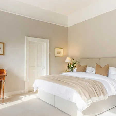 Luxury Country Mansion In West Cork Бандон