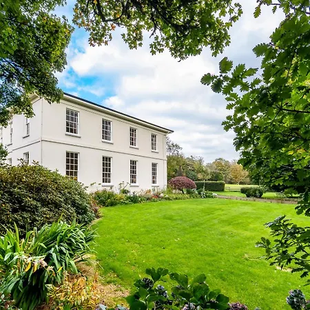 Дом отдыха Luxury Country Mansion In West Cork Бандон